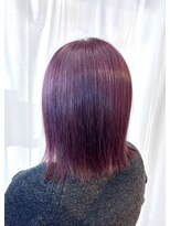 コハク(COHAQ BEAUTY AND RESORT)&nbsp;赤系カラー/暖色カラー/ブリーチカラー/20代30代/湘南