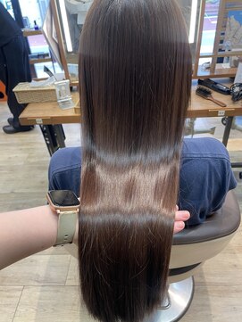 リーナ ビューティガーデン(LiNA BeautyGarden) 髪質改善/酸性ストレート/酸熱トリートメント/ツヤ髪