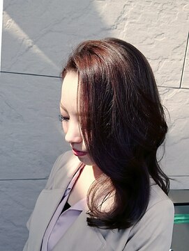 アークス(Ark'ss) トレンドカラーのふんわりミディアムスタイル