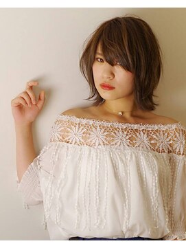 イチゴ ICH GO 武蔵新城店 前下がりボブ