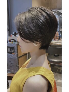 エミュー(emue) 20代30代★スタイリング簡単♪大人小顔ハンサムショート○中島