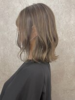 サンク 原宿 表参道(cinq)&nbsp;ダブルカラーケアブリーチインナーカラーハイライトくびれミディ