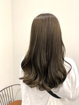 リリアーナ(LILIANA)&nbsp;【LILIANA】シアーオリーブとゆるふわロング