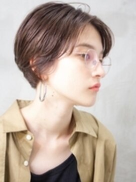 ケアリー 武蔵小杉(Carelly) 前髪かき上げイメチェンイヤリングカラーラベンダーカラーくびれ