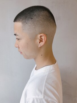 フランクスバーバーリザーブ 人形町店(FRANK’S BARBER RESERVE) スキンフェードボウズ　ｙ