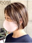白髪ぼかし細めハイライト/レイヤーボブ/30代インナーカラー船橋