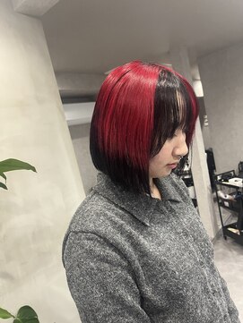 スティーン(STEEN) レッド×ブラックデザインカラー