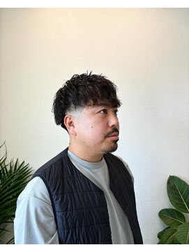 小谷理髪店 ソル(SOL) ツイストスパイラルパーマ＋ショートマッシュ