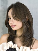 ロンプ(romp) レイヤーカット/モテ髪/くびれカット/艶カラー/前髪似合わせ