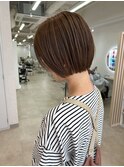 時短スタイリングのミニボブ