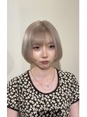 ホワイトブロンドカラー