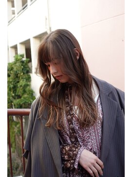 トクヤマサロンニューヨーク(TOKUYAMA SALON NEW YORK) レイヤーカット×海外風カラー