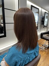 【After】深部補修でしなやかさが定着。ツヤと柔らかさが長く続く