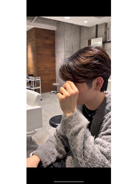 ミリ(milli Produce by ITAKURA) 毛流れセンターパート