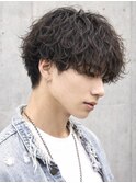 刈り上げツーブロック波巻きスパイラルマッシュランダムショート