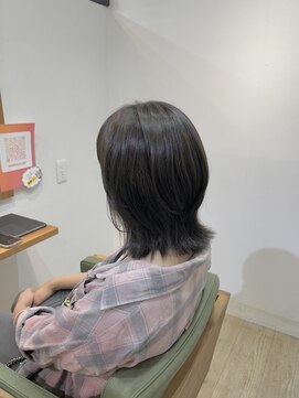 ミオ(mio) ウルフレイヤーボブ