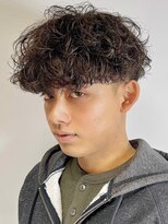プリストオオサカ(PRIST OSAKA) 波巻きパーマ