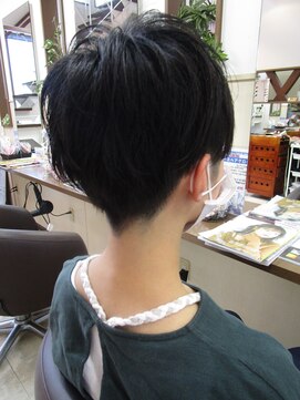 コアフィールフィス(COIFFURE fils) 【見附・今町】刈り上げ女子