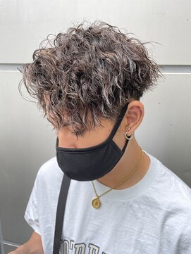 ネオリーブアイム 横浜西口店(Neolive aim) 横浜★ツイスト100%ミディアムマッシュのサイドパート