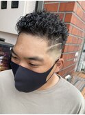 スキンフェード×ハードパーマ