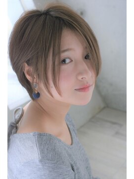 キビト(kibito) 丸みショートボブ×グレージュ 若松河田/表参道/20代/30代/40代
