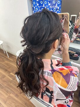 リレーション(Relation) ローポニーテール