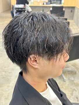 ニアウ 伊勢崎連取店(Niau) メンズマッシュパーマツイストスパイラルパーマ波巻きパーマ