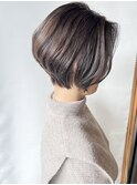 【morio原宿】グレージュ　ショートボブ前髪なしくびれショート
