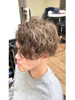 ハニー(HONEY)&nbsp;スパイラルパーマ/メンズパーマ/岡崎メンズカット/刈り上げ