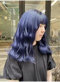 ネイビーカラー