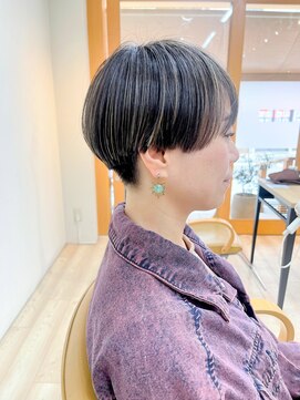 モリオ フロム ロンドン 成増店 【morio成増 セリザワ】刈り上げショート女子 ハイライトカラー