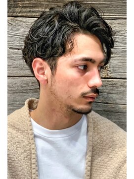 トルネード(TORNADO) 外国人風ツーブロックパーマショート　n11.9