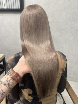 ロウル 渋谷(LOWRL) ミルクティー/ブリーチ/ダブルカラー