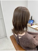 魅力倍増カールセミディシアーカラーダークアッシュショートヘア