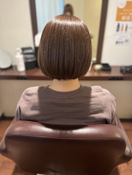 ネスト(NEST) ツヤボブ