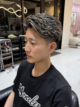 髪屋 紬 メンズ/メンズパーマ/メンズカット/リバースカール