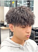 ツイストスパイラル/スパイラルパーマ/メンズ/マッシュ/眉毛