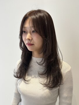 キーダ(KEEDA) ハッシュカット/レイヤーカット/顔周りレイヤー