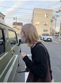ハイトーンベージュ