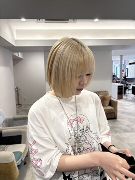 キャパ セントラル 天神 大名店(CAPA central) ブロンド ハイトーン ブリーチカラー  ボブ 髪質改善