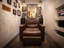 ヒロギンザ 大阪本店(HIRO GINZA)の雰囲気（個室でゆっくり。梅田で男を磨ける人気のバーバー[理容室/梅田]）