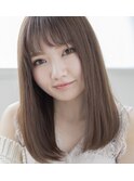 ナチュラルストレートミディアムボブ