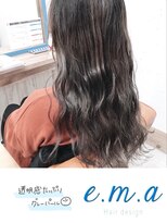 エマヘアデザイン(e.m.a Hair design) ハイライトグレーパール
