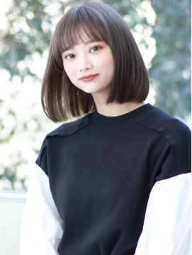 アンド ストーリーズ(&STORIES) 大人可愛い小顔アッシュボブ愛されハンサムショート