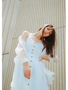 エレナ(Helena) 艶髪ストレート