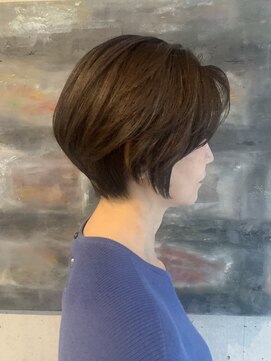 キートス(kiitos) ひし形・くびれ・ショートボブ