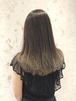 ジーナ 船橋(Zina)&nbsp;グラデーションベージュ☆Zina　石井