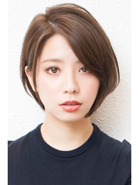 モニカ 西宮北口(Monica) 前下がりボブ・  内巻きワンカール・  ボブショート・暗髪