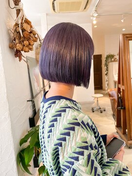 ニュウニュウ(NIU NIU) ラベンダーグレーボブ