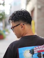 キングスマントーキョー 府中店(KINGSMAN TOKYO)&nbsp;ツーブロックマッシュ/波巻き/ハイライト/束感<理容室><府中駅>